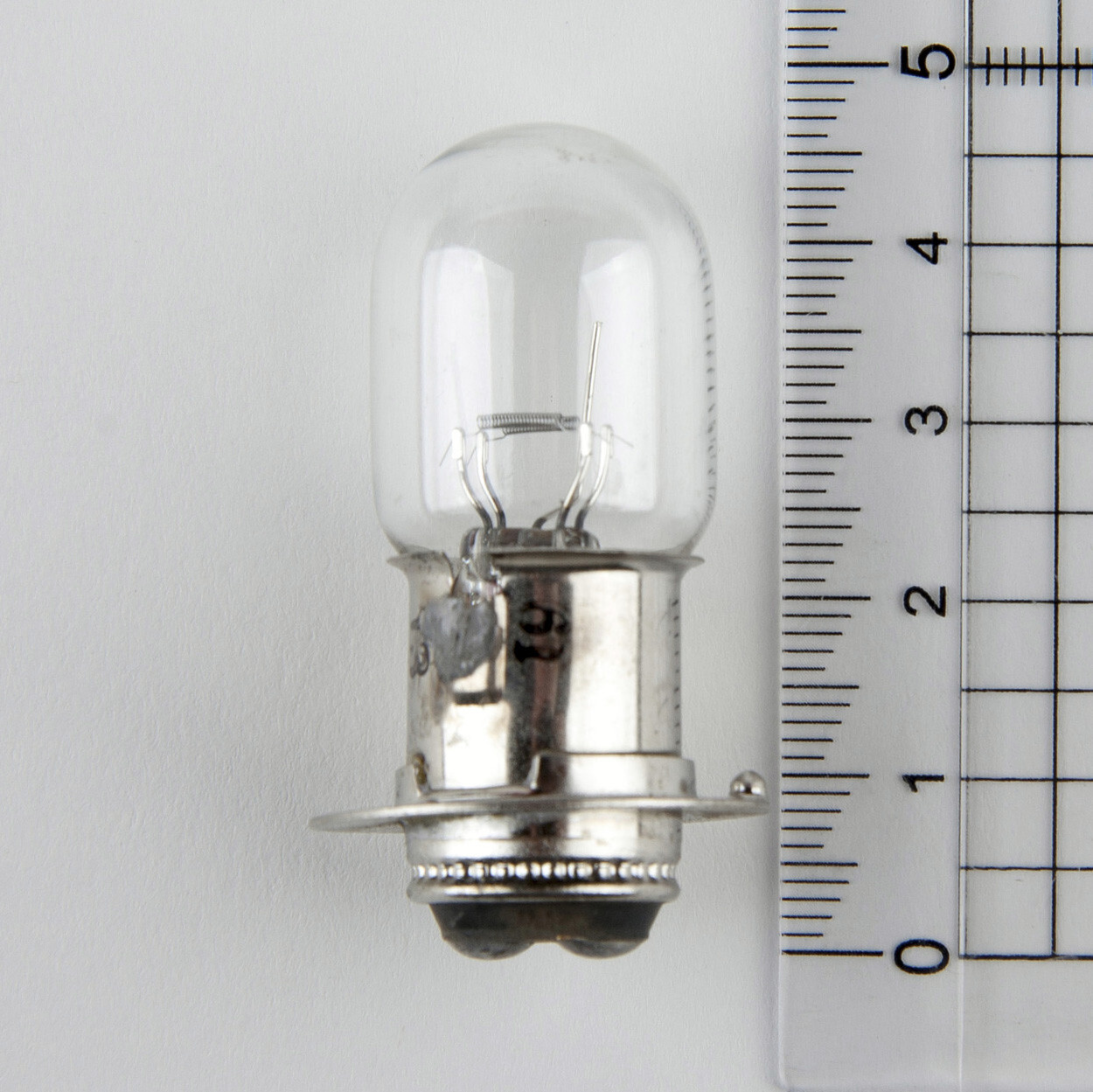 (1PC) Stanley A0330V for Yamaha Golf Cart Headlight Bulb 12V 30/30W T19L
