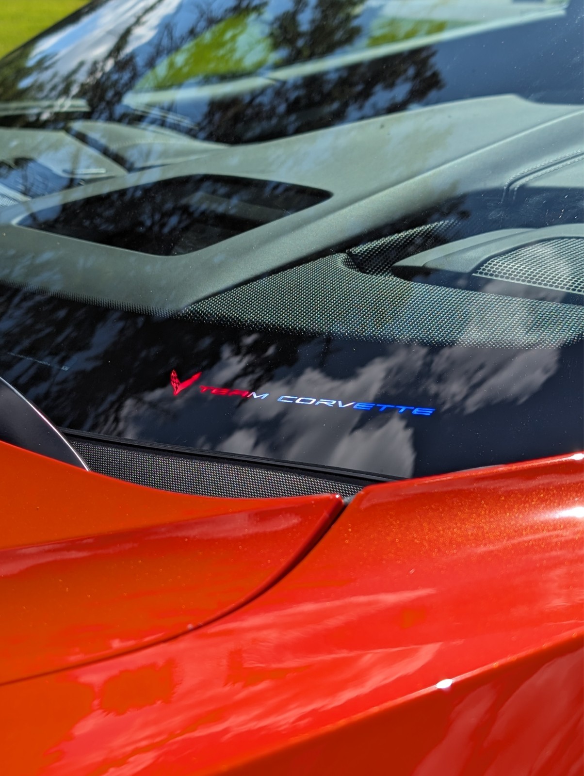 The Original C8 Corvette RGBW Team Corvette Windshield LED – Made in the USA!