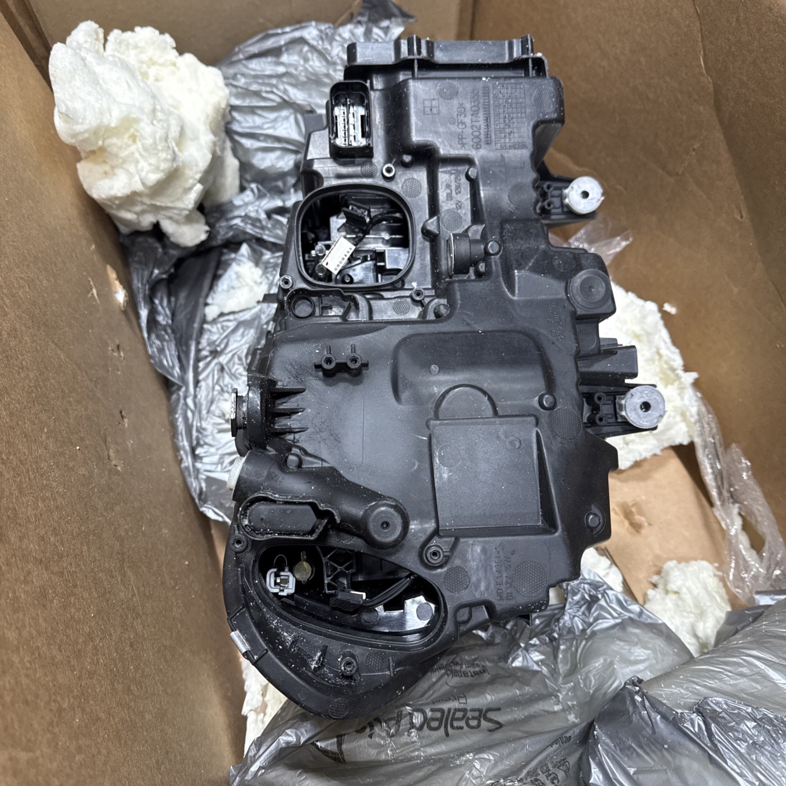 BM2502193R OEM Reconditioned Driver Side LED Headlight Lens Housing