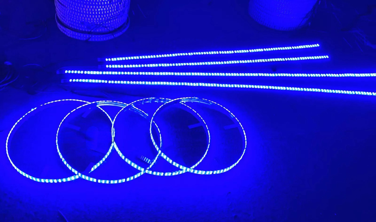 IP68 Waterproof 15.5″ Chasing LED Wheel Lights Underglow Kit 12V DC