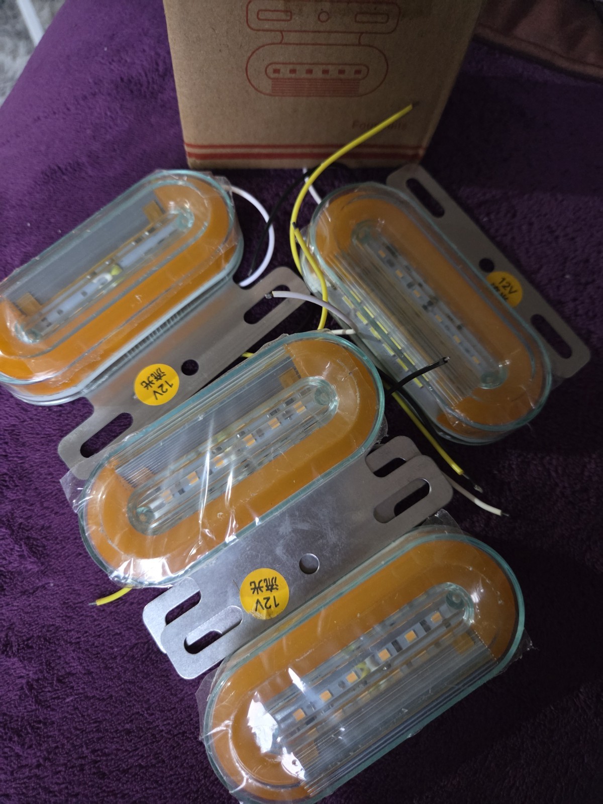 Four Suits 4 Pc Trailer Side Marker Lights 12V BNIB