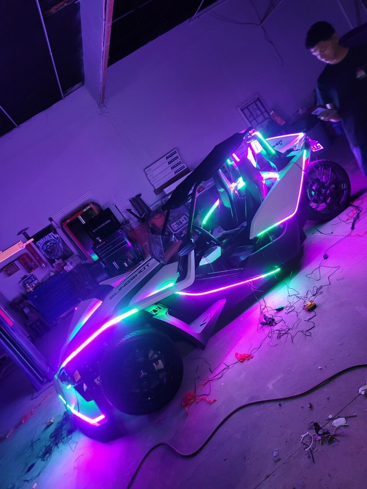16PCS Triple Row 1/2/3/4/5/6.5FT Treble LEDs CHASING Slingshot Hood Light Strips