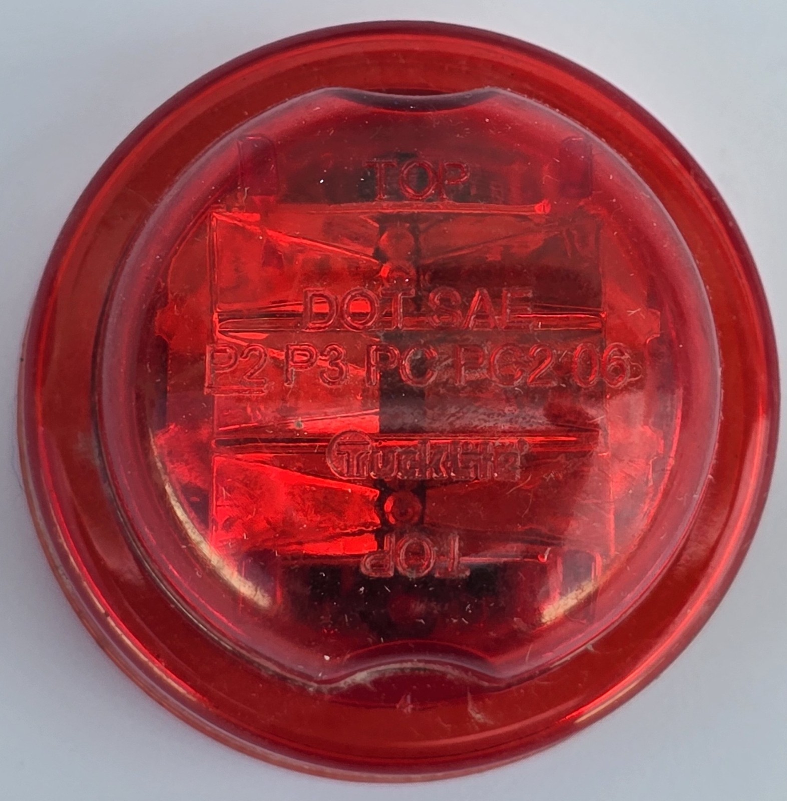 Truck-Lite 10275R Red Light LED 12V Brand New Free Ship