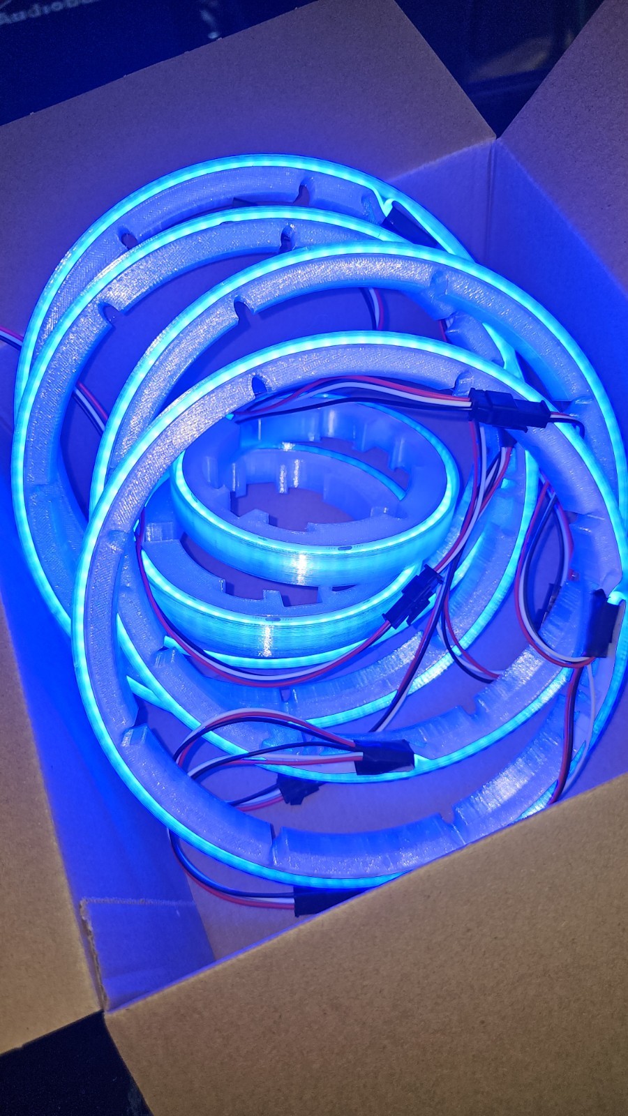 DYNASTY RGB LIGHTING 4 -6.5 “ Rgb Rings 2-3″ Tweeter Rgb Combo 12V