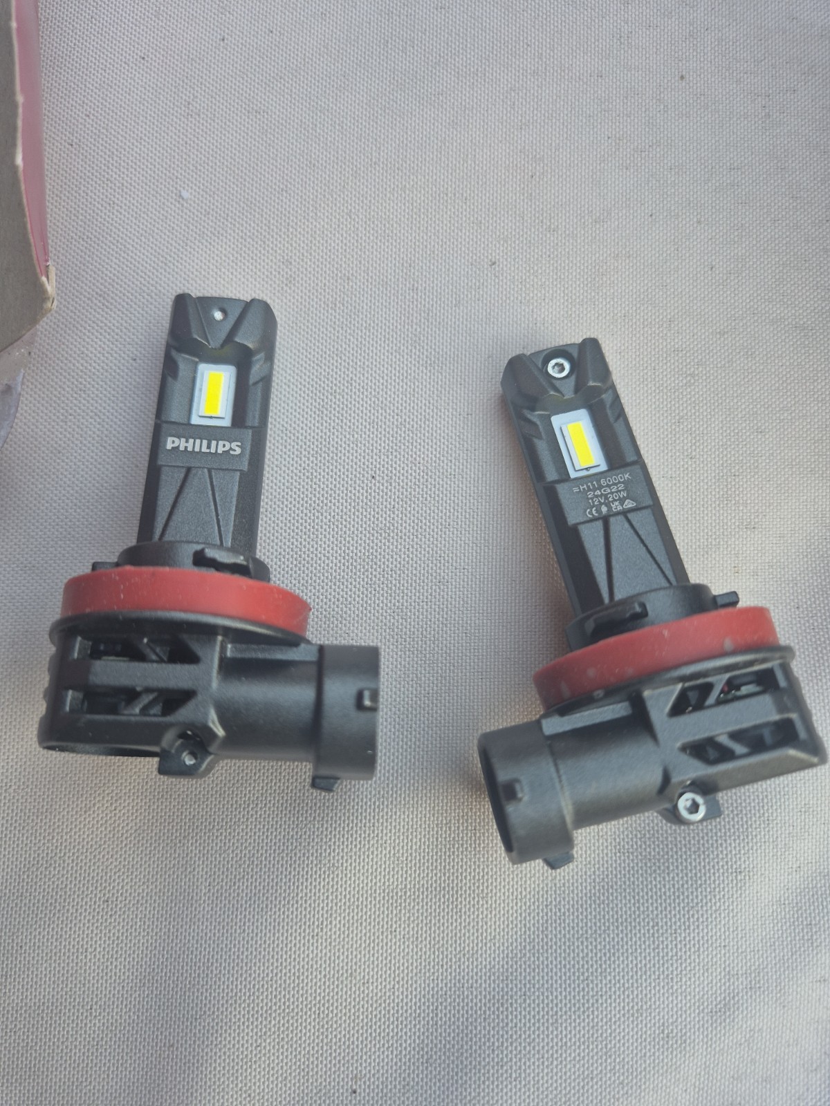 Philips HIR2 LED Headlight Bulbs 6000K Ultra Compact Design + FAST UK 🇬🇧 POST!