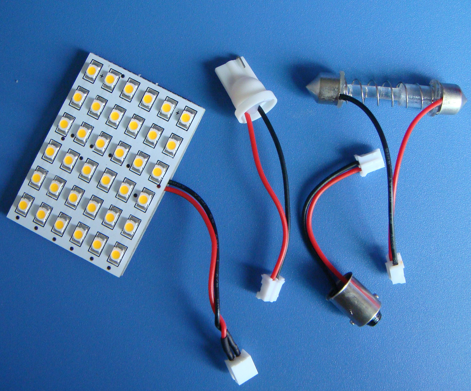 T10 BA9S Festoon Led Car Dome bulb 36-1210 SMD DC12-24V Warm White 2700K