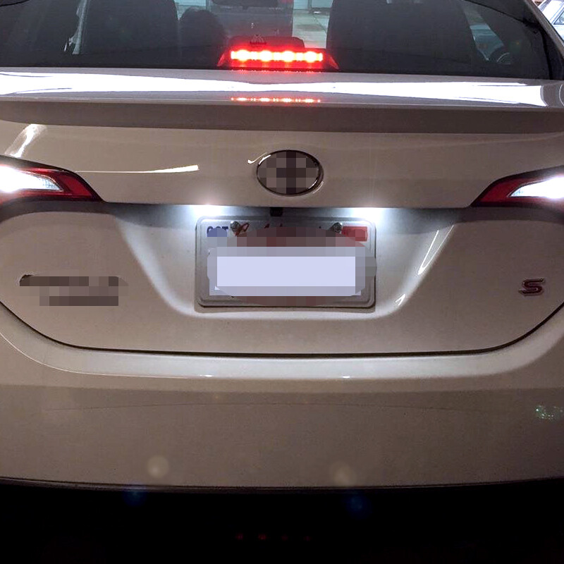 2 Xenon White 168 W5W LED License Plate Light Bulbs for Toyota Corolla 1998-2022