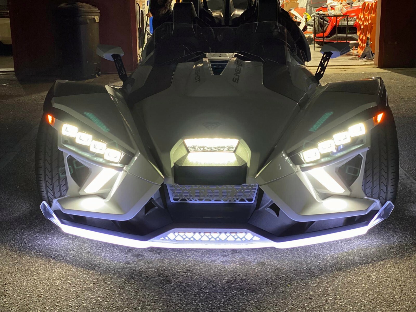 1FT/2FT/3FT/4FT/6.5FT Triple Row Bluetooth Chasing LED Strip Light for Slingshot